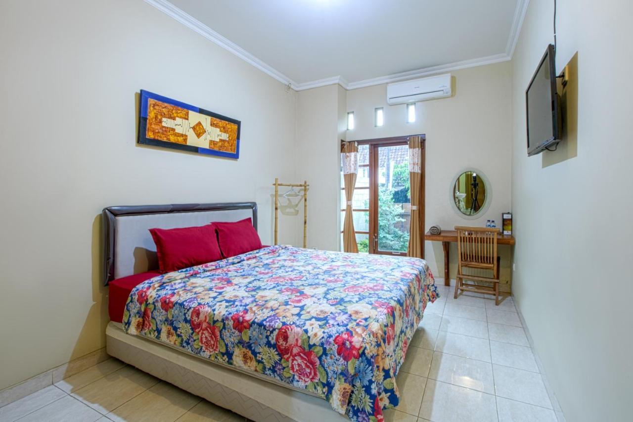 Ndalem Timoho Hotel Yogyakarta Exterior photo